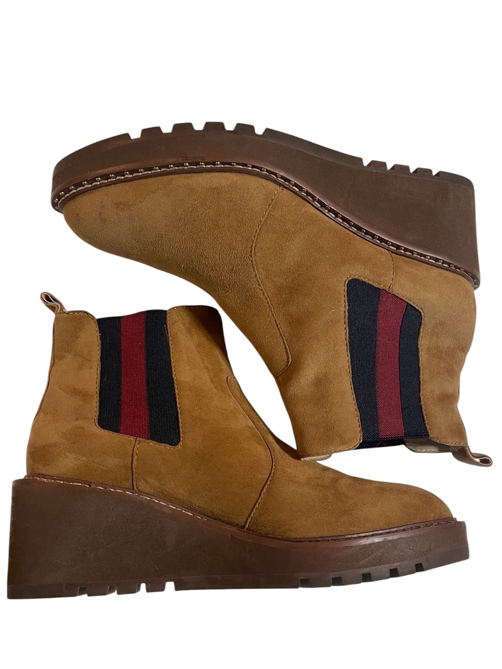 CECELIA NEW YORK GEMMA TAN SUEDE CHELSEA WEDGE ANKLE BOOTS SZ 9 MED NWOTS